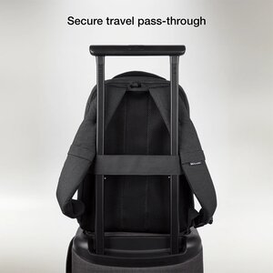 Incase Facet Carrying Case (Backpack) for 40.6 cm (16") Apple MacBook Pro - Black - 300D Melange Polyester Body - Shoulder