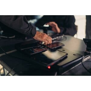 Station de charge multiple X-LINK™ X-POWER STATION CROSSCALL