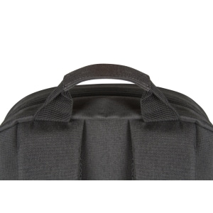 Hamlet Zaino porta Notebook fino a 15,6". Dotato di 3 aperture con Zip separate e 4 scomparti.  Tasca principale con zip a