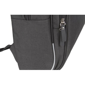 Hamlet Zaino porta Notebook fino a 15,6". Dotato di 3 aperture con Zip separate e 4 scomparti.  Tasca principale con zip a
