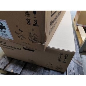 DL380 G11 4510 64G MR408I-STOCK SCATOLA APERTA E DANNEGGIATA