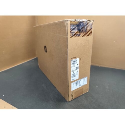 240G1024AIOBU-I7-1355U - SCATOLA APERTA E DANNEGGIATA        